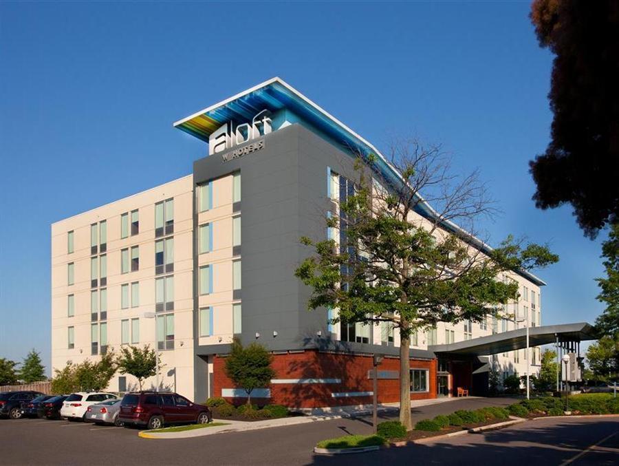 Aloft Philadelphia Airport Hotel Exterior photo